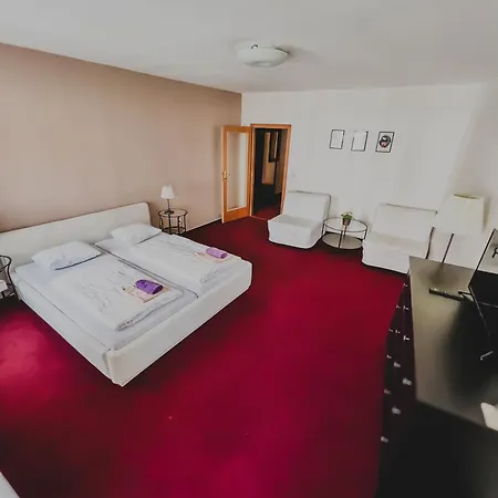Florian Hotel 3*