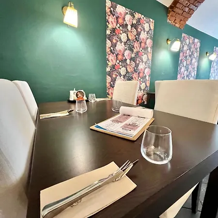 Florian Hotel Selčan